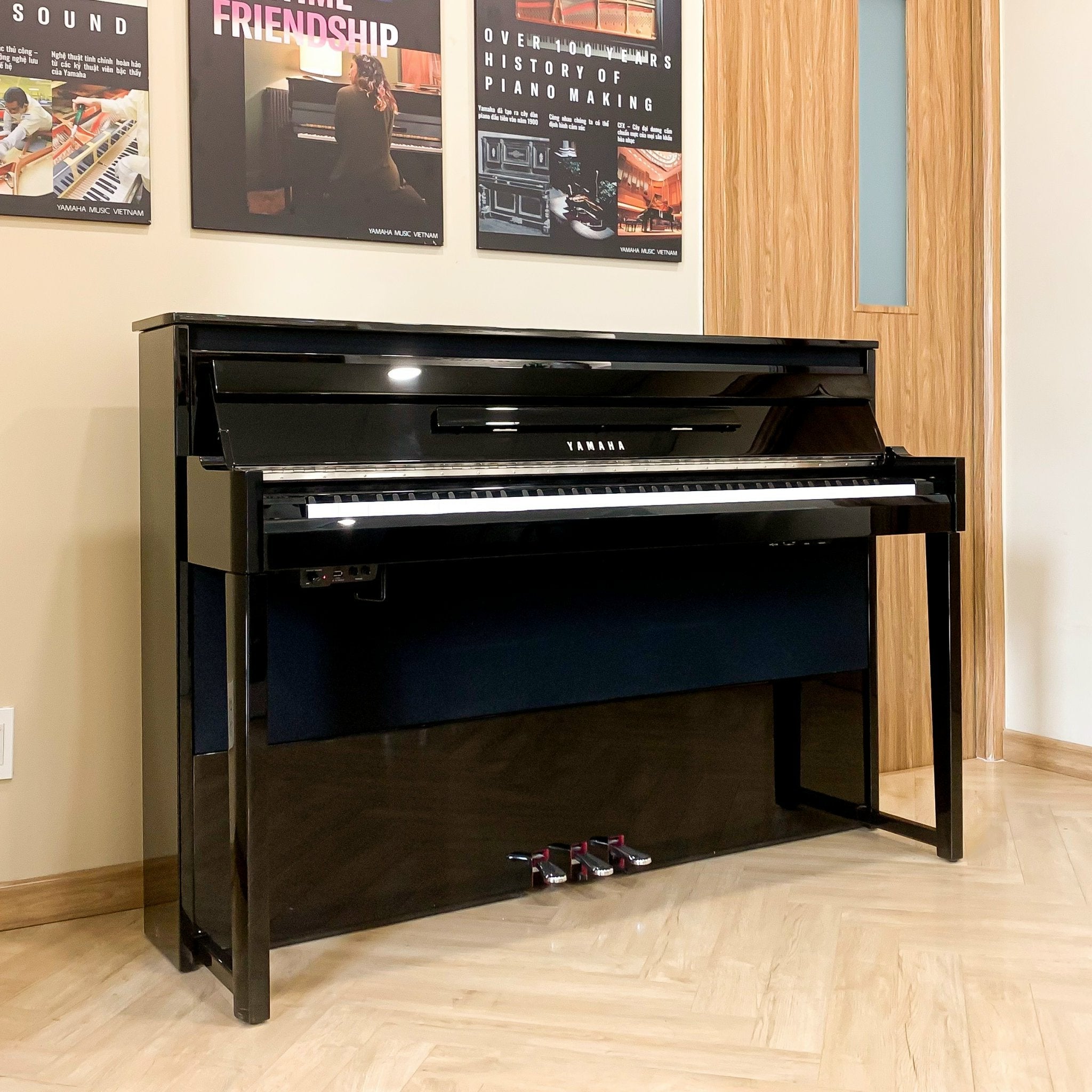 Đàn Piano Điện Yamaha NU1X AvantGrand - Qua Sử Dụng