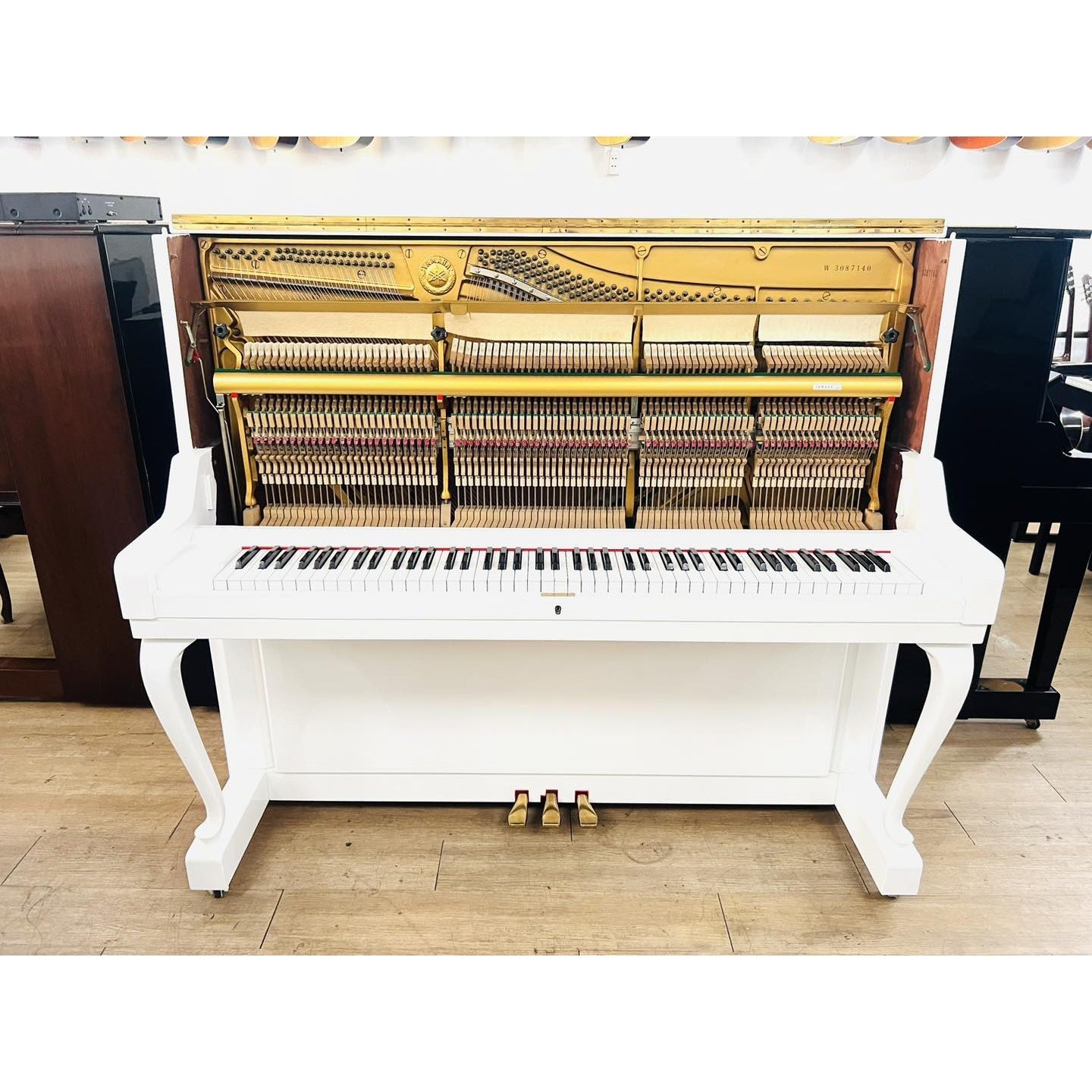 Đàn Piano Cơ Upright Yamaha W106 - Qua Sử Dụng