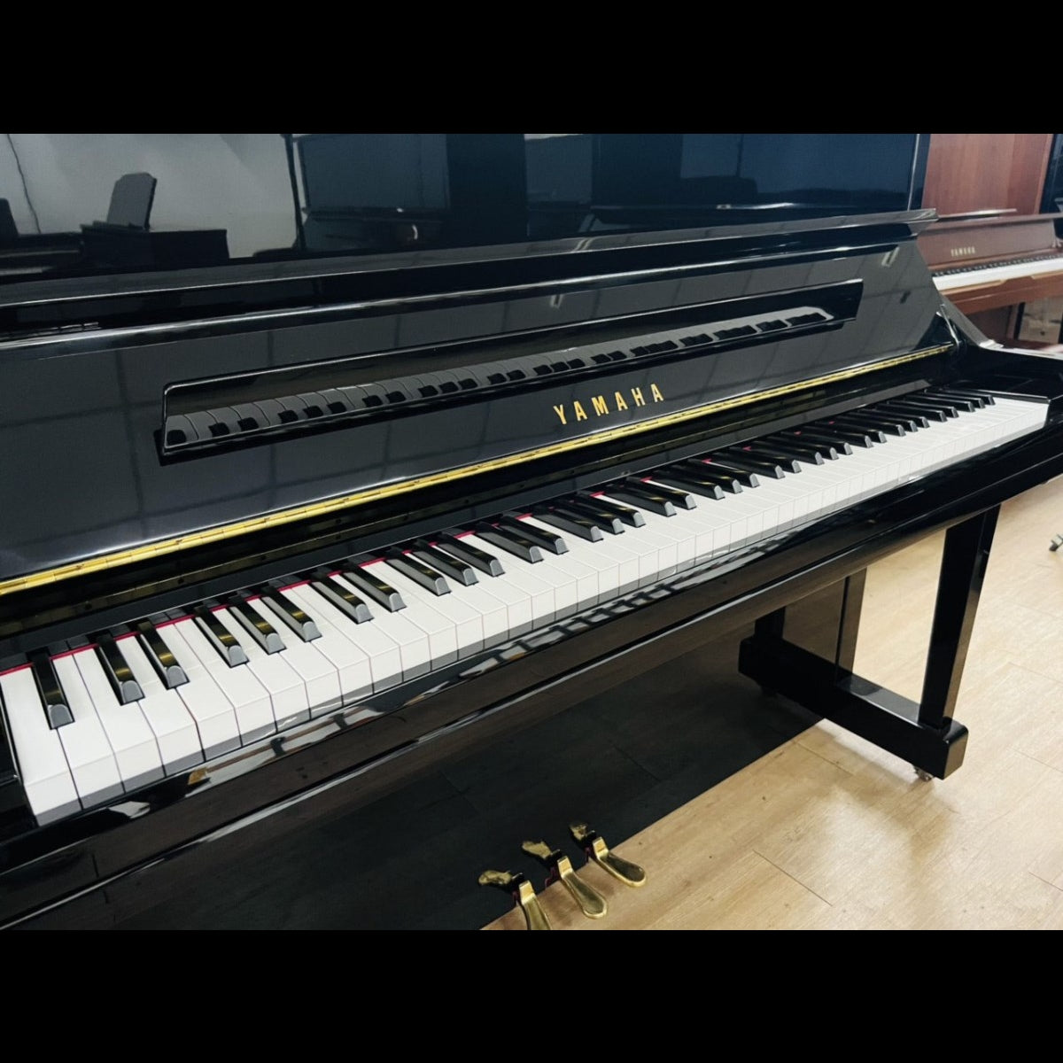 Đàn Piano Cơ Upright Yamaha YU33 PE - Qua Sử Dụng