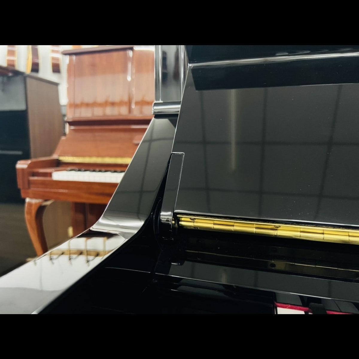 Đàn Piano Cơ Upright Yamaha YU33 PE - Qua Sử Dụng