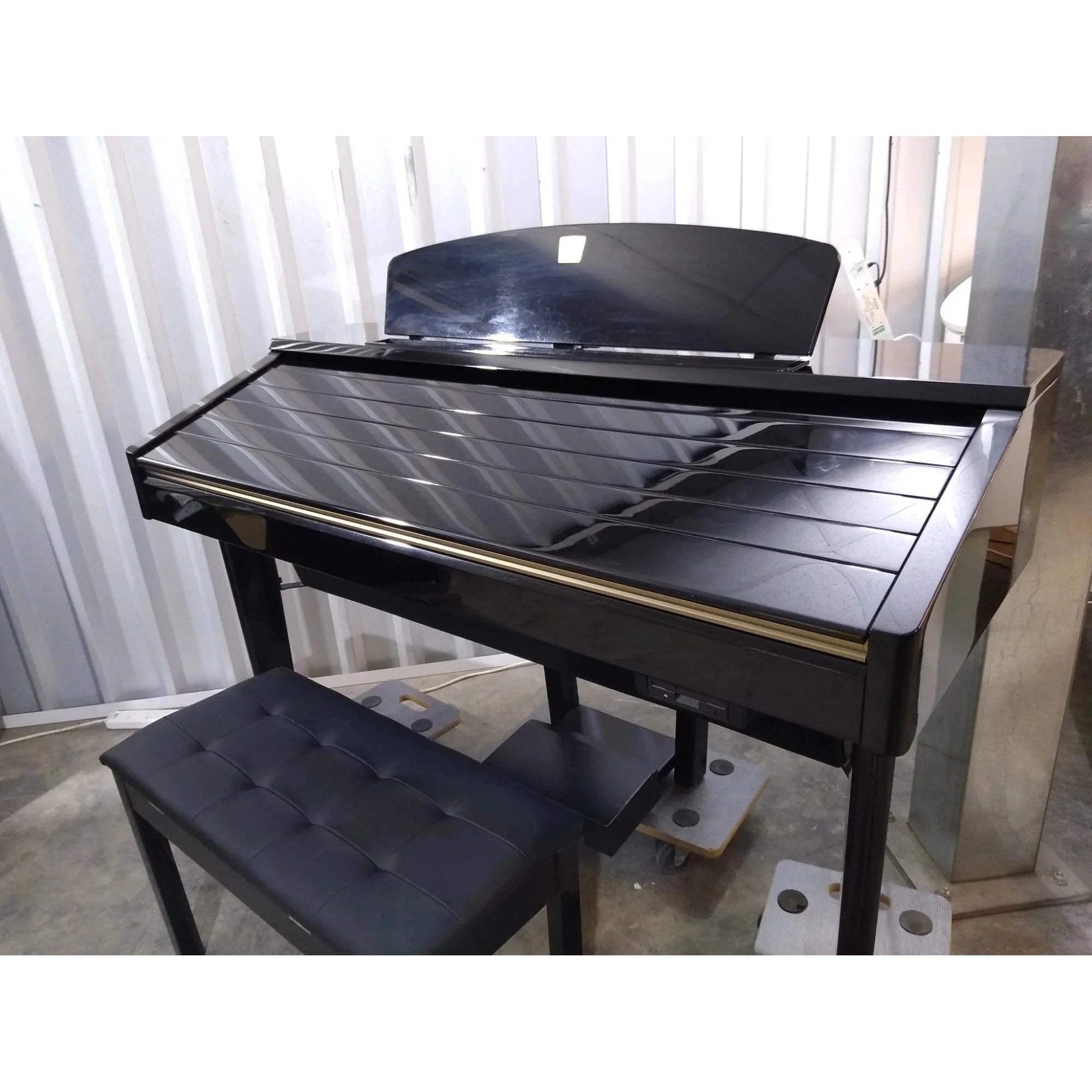 Đàn Piano Điện Yamaha CVP209PE - Qua Sử Dụng