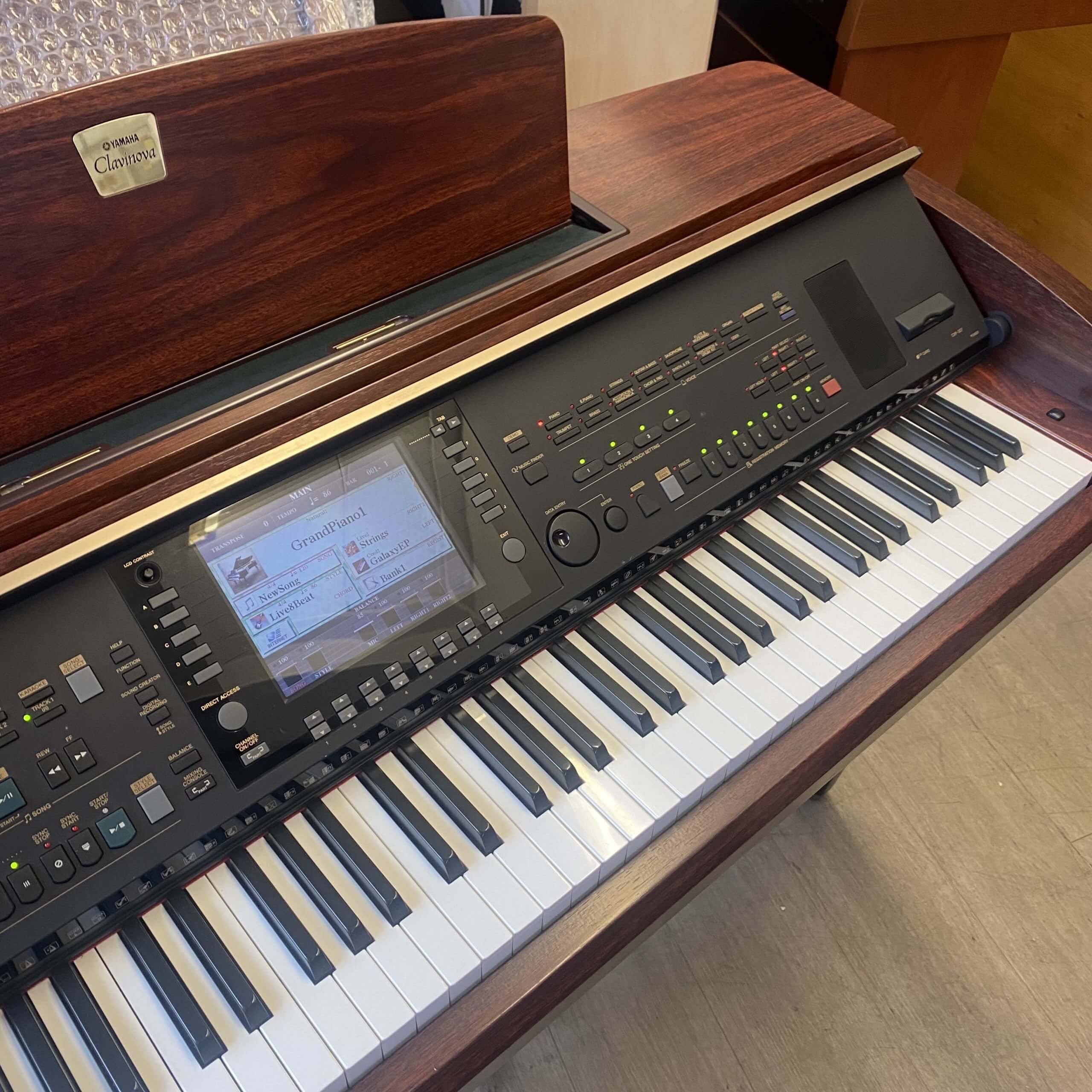 Đàn Piano Điện Yamaha CVP307 - Qua Sử Dụng