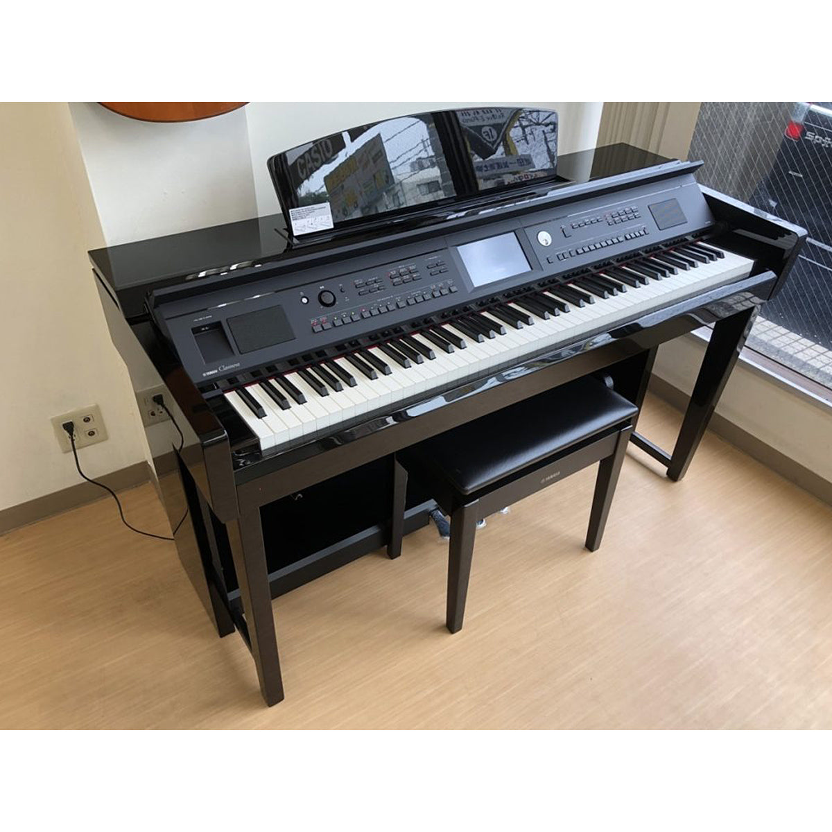 Đàn Piano Điện Yamaha CVP605PE - Qua Sử Dụng