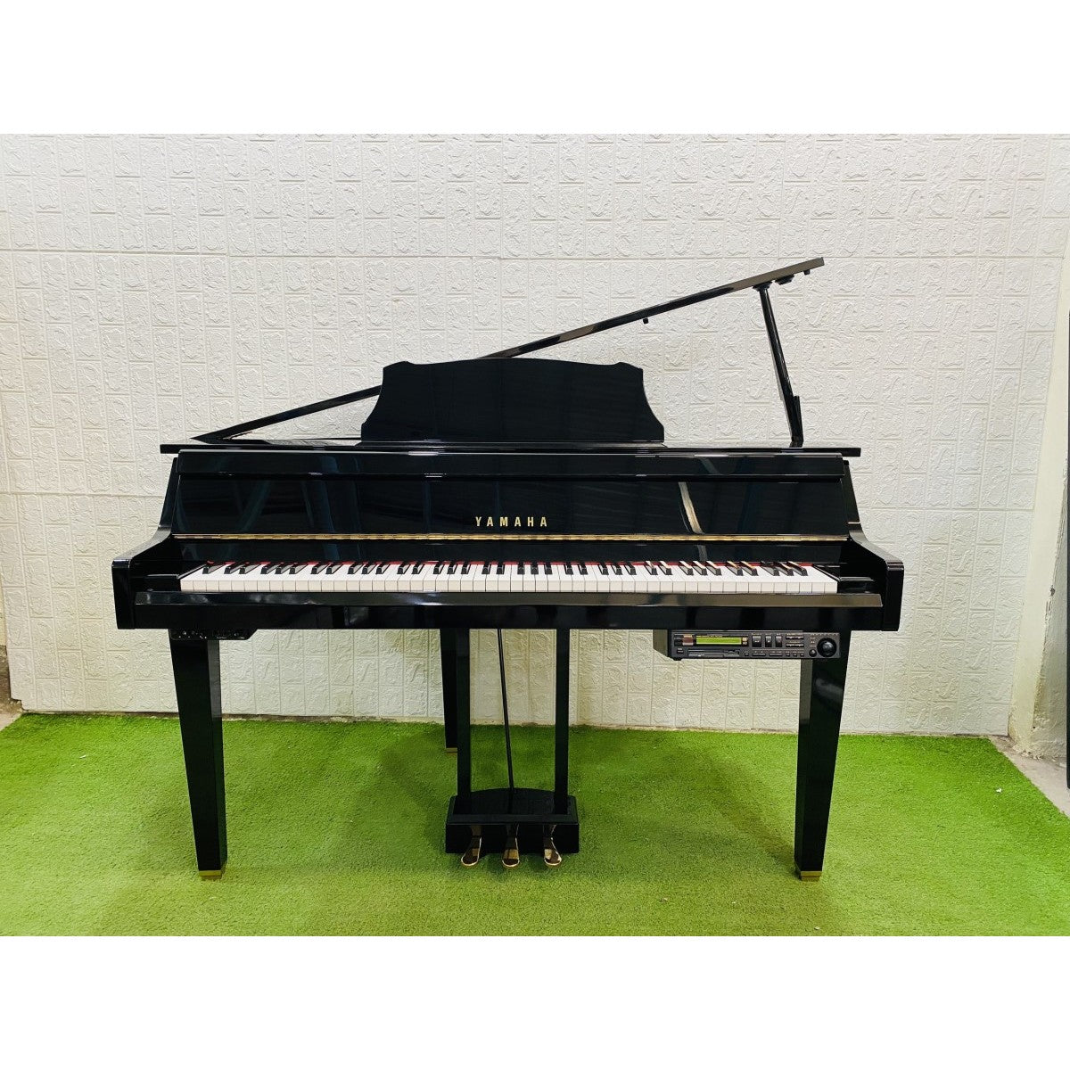 Đàn Piano Điện Yamaha DGP2XG - Qua Sử Dụng